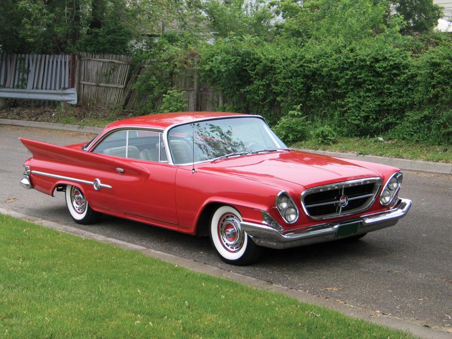  Chrysler 300G Hardtop Coupe (842) 1961 года  (фото 2 из 43)